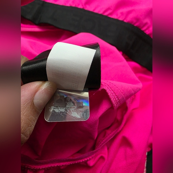 THE NORTH FACE Women's Wander Shorts. NEW! - Picture 8 of 11